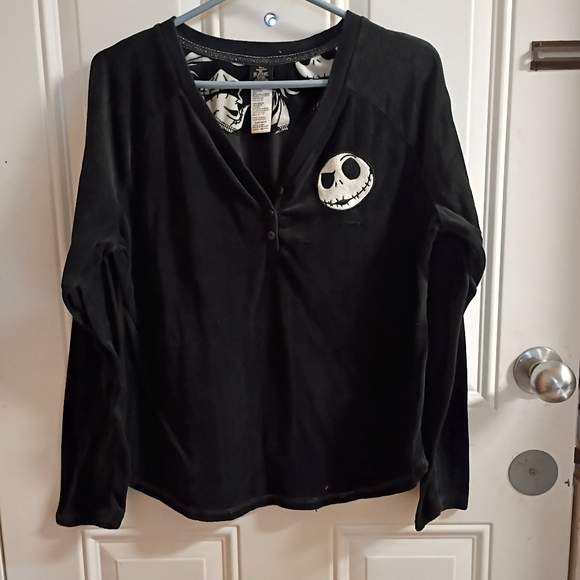 Hot Topic Tops - 2/$10 Vintage The Nightmare Before Christmas Plush Sweatshirt Size Large